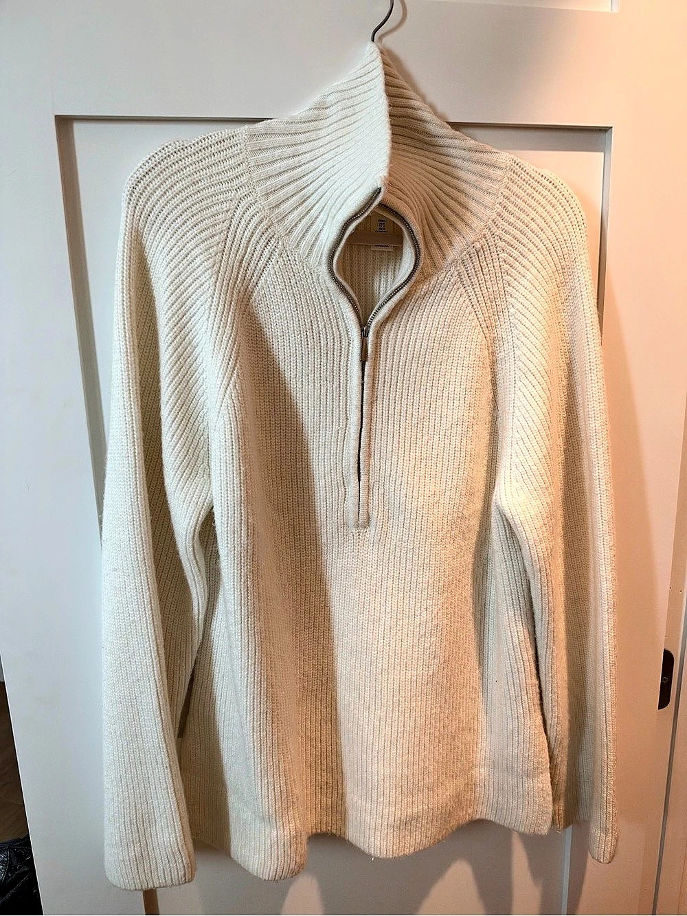 H&Medium Ribbed Half-Zip Sweater White Medium